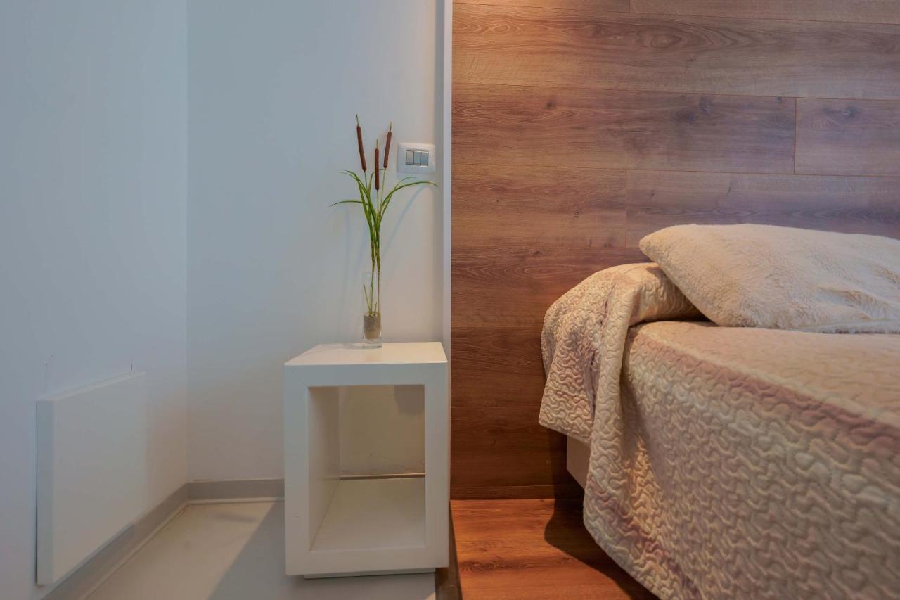 Petrarca Venti Rooms - Eja Sardinia Cagliari Luaran gambar