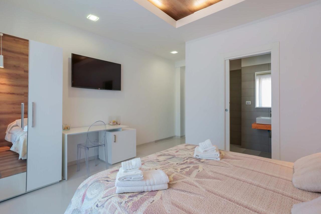 Petrarca Venti Rooms - Eja Sardinia Cagliari Luaran gambar